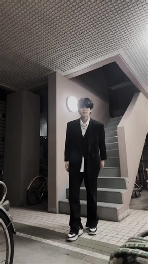 Stray Kids I.N: Hallucination Dance Performance