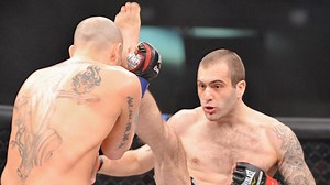 Auburn man battles grizzly bears for Discovery Channel program