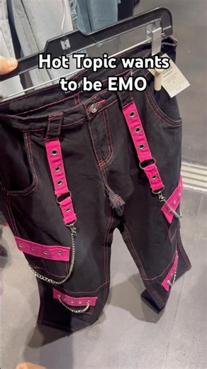 Emo clothes #style