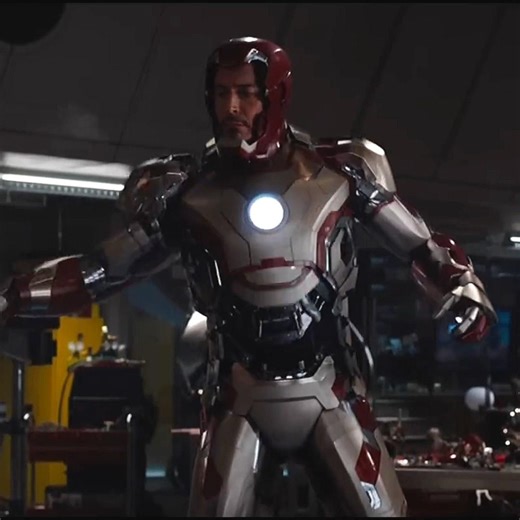 Iron man suit attack on paper #shortsfeed #trending #shorts