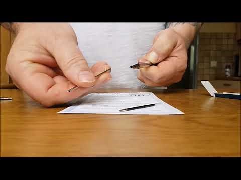 Minenwechsel bei Vierfarben Kugelschreiber