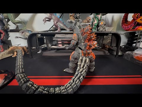 Spectacular! S.H Monster Arts Burning Godzilla 1995 70th Anniversary Edition Review & Unboxing