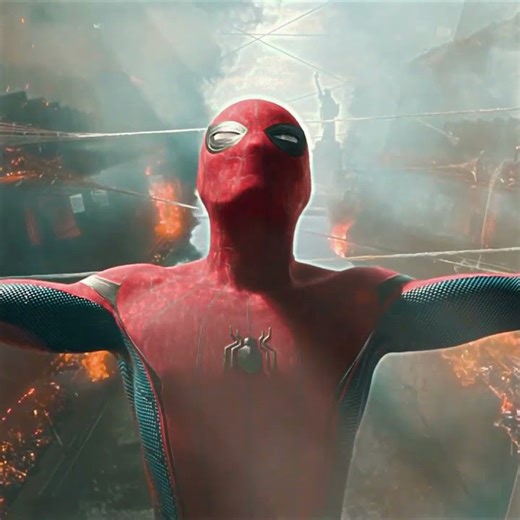 Iron Man, Spider-Man'in Yardımına Koşuyor! ⛴️🔥 | Homecoming