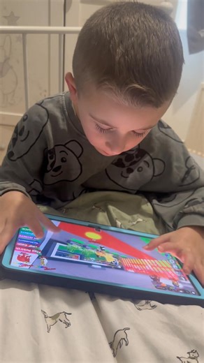 3 comments | I have a tralala or what ever it is he says  some of the words I hear him say #roblox  | Hayley Wooler | Facebook