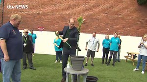 19K views · 287 reactions | The Duke of Cambridge has paid a visit to volunteers and young people in Rhyl. Prince William helped plant an apple tree after meeting those involved in a community project https://bit.ly/2SrmBKJ | ITV Wales | Facebook