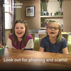 When it comes to staying safe online, sometimes it's the parents that need advice! | BBC Cymru Wales