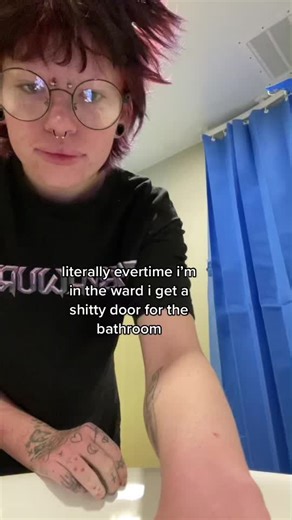 its not magnetising properly😭 #mhward #theyhe #nonbinary #bpd #ptsd