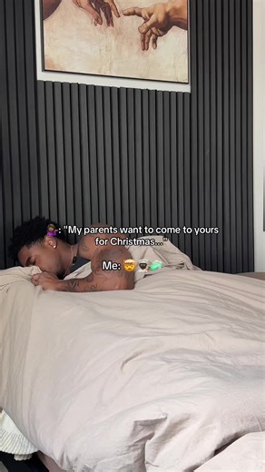 Wait whatttt🤯 Okok gotta lock in🎄How'd i do? #fyp #christmasdecor #cheftok