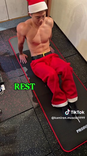 宅トレ腹筋トレーニングで引き締まる！