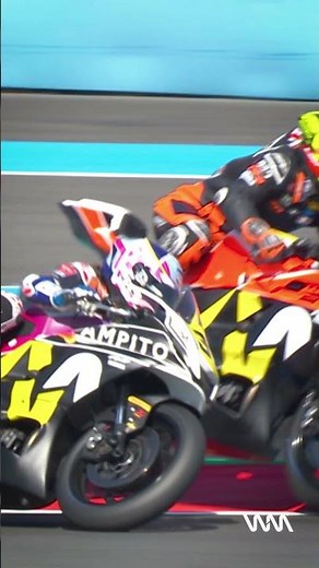 Final chicane drama at its best! 💥 | #WorldSWCR 🇫🇷