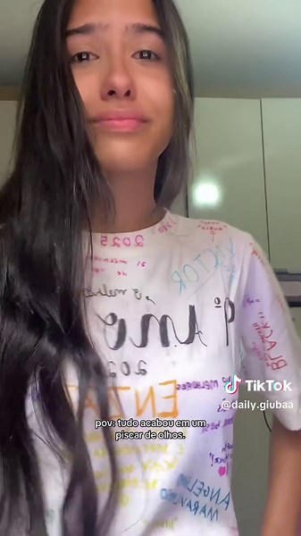 Despedida da Escola: Último Dia de Aula para Formandos