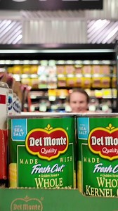 Get all your Thanksgiving favorites at Edwards Food Giant! From our Super Saver Dinner for just $32 to a full selection of holiday sides and desserts, we’ve got everything you need to make your feast unforgettable. 🦃🥧 | Edwards Food Giant