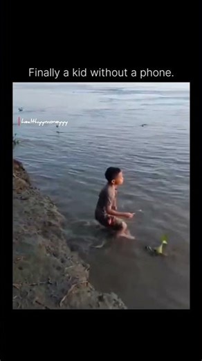 Finally a kid without phone...👀 ! #shorts #viral #kids