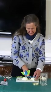 Say goodbye to sore throats with a natural remedy! Barbara O'Neill reveals the art of using onion poultices for soothing throat discomfort. Want to know how to make and apply this remedy using common household items? Don't forget to subscribe for more tips and share your experiences below! #WellnessTips #NaturalHealing #OnionBenefits #christiandigitalnetwork Watch the full video: https://www.youtube.com/watch?v=hdwQbYYxVN8 Christian Digital Network supports Living Springs Retreat by producing an