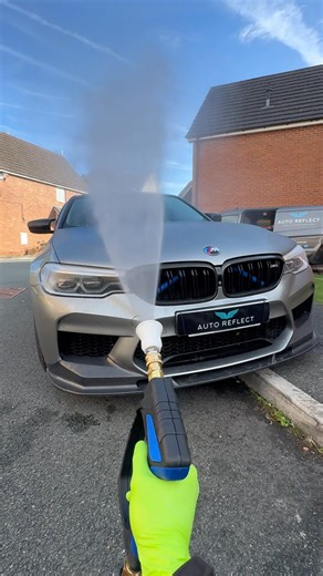 This BMW M5 Snow Foam Clean is UNREAL 🔥 #satisfying #detailing #shorts