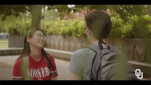 𝐂𝐨𝐦𝐩𝐮𝐭𝐞𝐫 𝐄𝐧𝐠𝐢𝐧𝐞𝐞𝐫𝐢𝐧𝐠 𝐟𝐨𝐫 𝐍𝐚𝐭𝐢𝐨𝐧𝐚𝐥 𝐃𝐞𝐟𝐞𝐧𝐬𝐞 Learn how OU Gallogly College of Engineering students Grace Tisher and Sage Abbott applied their computer science education working with the 76th Software Engineering Group, a division of the Oklahoma City Air Logistics Complex at Tinker Air Force Base. ☝️ Follow The University of Oklahoma Office of the Vice President for Research for more #OUResearch news! | The University of Oklahoma