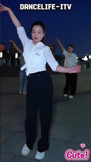 happy dance 👏👏👏 #bigboom #trending #danceflow #dancer #shorts #viral