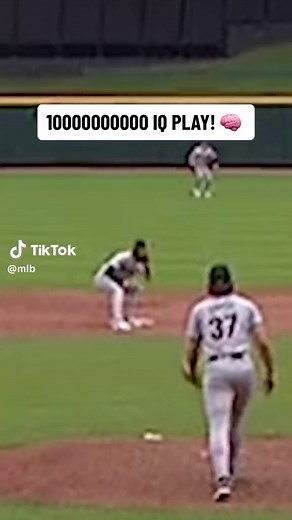 ngl i’d probably fall for that too #baseball #deke #wow
