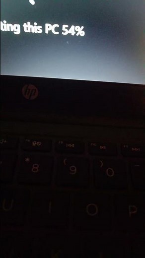 How to Fix Windows Resetting This PC Stuck at 99%, 98%, or 66% (Easy Fix!)