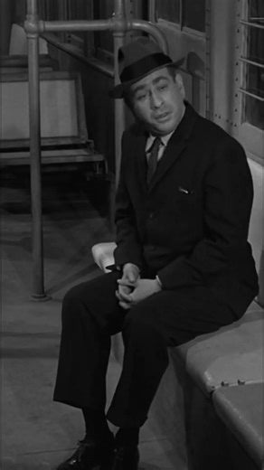 S02e27 sHORT 03 - The Mind And The Matter