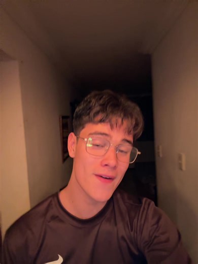 Videos de seba_ach (@seba_ach) con “sonido original - 𝐓𝐡𝐞 𝐍𝐢𝐱𝐳”