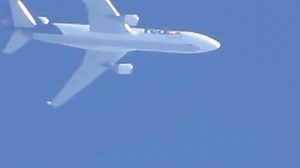 20K views · 351 reactions | This 200x camera zoom is so powerful you can virtually see this plane’s pilot from the ground! | Trusted Reviews | Facebook