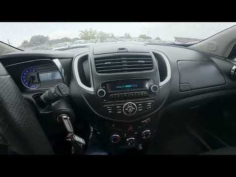 Chevrolet TRAX I (2013–2017): Radio ein- und ausschalten & Lautstärke ändern