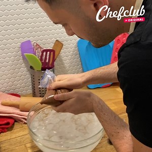 Chocolate Tree Pie! Everything we love about autumn in chocolate form! 🍫🌳🍁 | Chefclub GruB