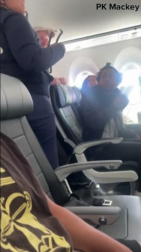 Breeze Airways flight diverts after unruly passenger yells racial slurs, breaks free of restraints
