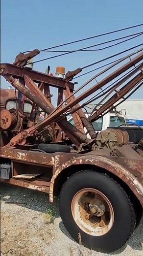 BADASS MACK WRECKER!