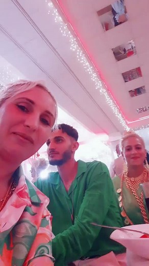 Βίντεο χρήστη meri deli deli😛😛😜 (@meri.deli.delimer) με μουσική orijinal ses - meri deli deli😛😛😜