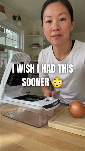 This Amazon Kitchen Gadget Chops an Onion in Seconds 😳