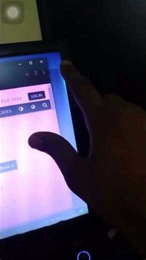 How to remove pink color screen from laptop. 5 sec solution