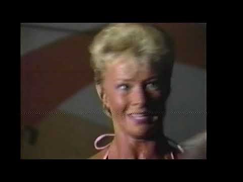 1988 United States Pro Bodybuilding Championships - Backstage Pumping Up