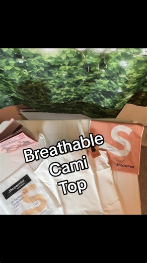 Women's Scoop Neck Shapewear Cami Top, Breathable Fabric & Seamless Design, Comfortable Everyday Wear, Stylish Women's Underwear #cami #bra #tummycontrol #tiktokshop #tiktokmademebuyit