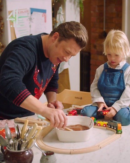 STOP what you're doing...you NEED to watch Jamie & Rivers' festive tiramisu 😍🤤 | Jamie Oliver