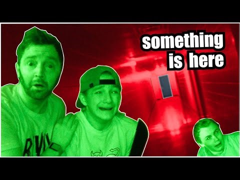 Father & Son GHOST HUNTING 2 (Freaky Lights Shut Off)