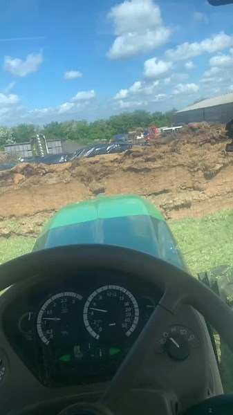 #grass2020 #buckraking #fyp #foryourpage #culchie