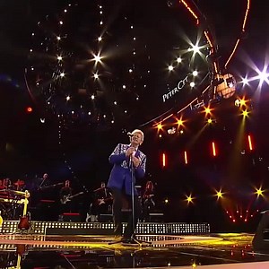 1M views · 36K reactions | Peter Cetera es un cantante, compositor, estadounidense qué fue uno de los miembros originales de la banda de rock "Chicago" este fue uno de sus grandes éxitos... | Que viva La música | Facebook