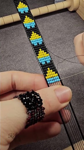 Bead Loom Process | One Row at a Time