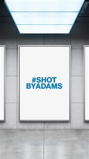 Der Ticket-Vorverkauf startet heute: Mit „SHOTBYADAMS – Photography by Bryan Adams“ zeigen wir ab März 2026 eine besondere Fotografie-Ausstellung bei uns im Museum. 📸 Bryan Adams ist weltweit als Musiker bekannt und hat sich seit den 1990er-Jahren auch als Fotograf international einen Namen gemacht. In der Ausstellung präsentieren wir ausgewählte Werke aus mehreren seiner wichtigsten Serien – von ikonischen Porträts bekannter Persönlichkeiten bis hin zu eindringlichen Fotografien, die gesellsch
