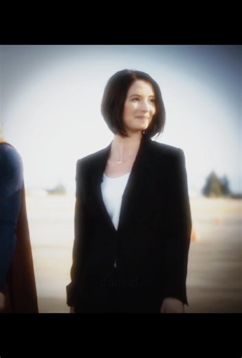 Imra Ardeen and Kara Danvers Scenes Compilation