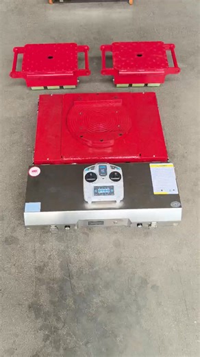 ⚙️ 20T Electric Machinery Mover — Heavy Equipment Transport Made Easy ⚡💪 The 20 Ton Electric Tank Mover is specially designed for transporting large equipment and heavy objects safely and efficiently. With powerful electric drive and precise control, it is ideal for factories, workshops, warehouses, and heavy machinery installation projects. 🔹 Product Features • Type: Electric Machinery Mover / Electric Tank Transporter • Rated Capacity: 20 Ton • Drive System: High-power electric motor, stable