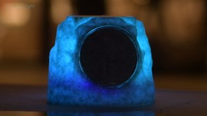 Yoolax Outdoor Rock Speakers Waterproof IP65 Solar Rechargeable Battery Powered Rock Speaker, Wireless Bluetooth Speaker with 7 LED Colors for Patio Party Pool Deck Yard Garden Home