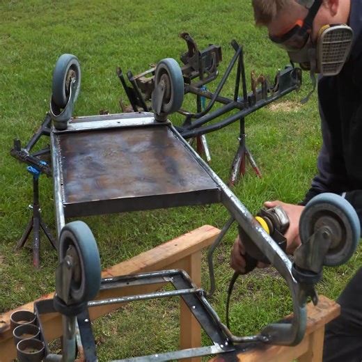 470K views · 3.6K reactions | Making A Rolling Workshop Chair From a Shopping Cart | DIY & Crafts | Facebook