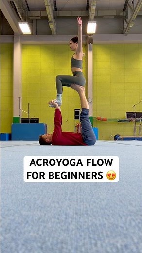 ACROYOGA TRICKS FOR COMPLETE BEGINNERS 😍 #shorts #viralvideos #trending #couples