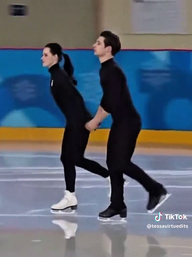 Mesmerizing Figure Skating Practice Sessions with Tessa and Scott