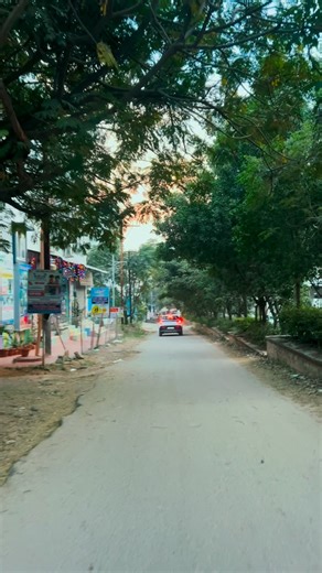 South light sainma on Instagram: "Day 84|| 100 days bike taxi lo vacchina earnings tho cinema . . . . . . #viral music #family #instadaily #contentcreator #fyp food travelblogger podcast motivation funny travelphotography likes nature art model youtubevideo vloger dailyvlog sub travelgram travelvlog foodie fun life photooftheday style influencer vloggerlifestyle subscribetomychannel"