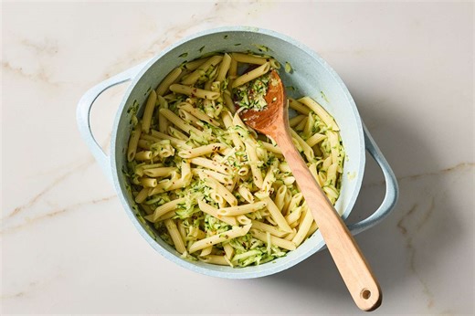 One Pot, 5 Ingredients—This Zucchini Pasta Is the Summer Dinner to Beat
