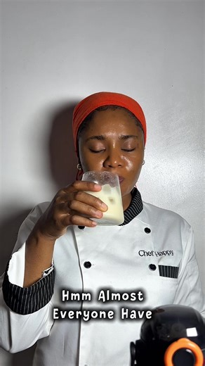 I know many people love pineapple and coconut but I decided to try something different. So I blended coconut, pear, and apple together and wow, I didn’t expect it to be this good 😊 Sometimes the best drinks come from the simplest ingredients sitting quietly in your kitchen. Made smoothly with my @Fibismartgadgets blender Would you try this combo?#explore #chef_happy001 #fyp